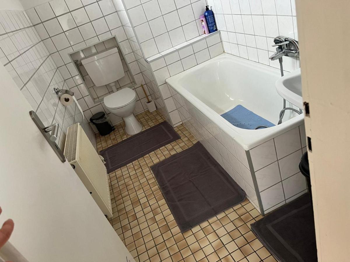 Ruhige Freistehender Bungalow Mit Parkplatz Beckum Exterior foto