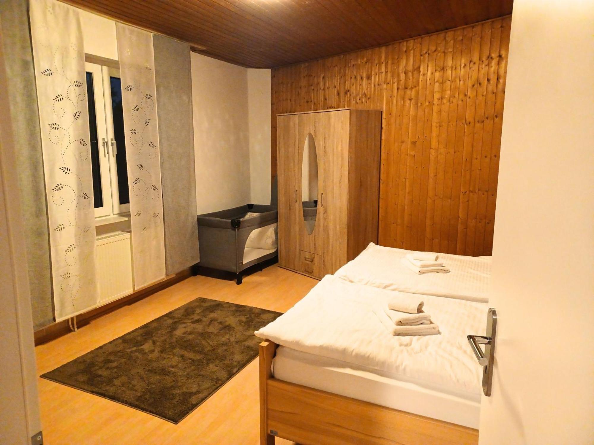 Ruhige Freistehender Bungalow Mit Parkplatz Beckum Exterior foto